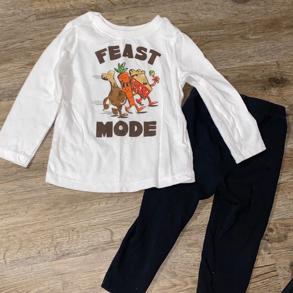 White 'Feast Mode' Long Sleeve Shirt and Black Pants Set 18-24M